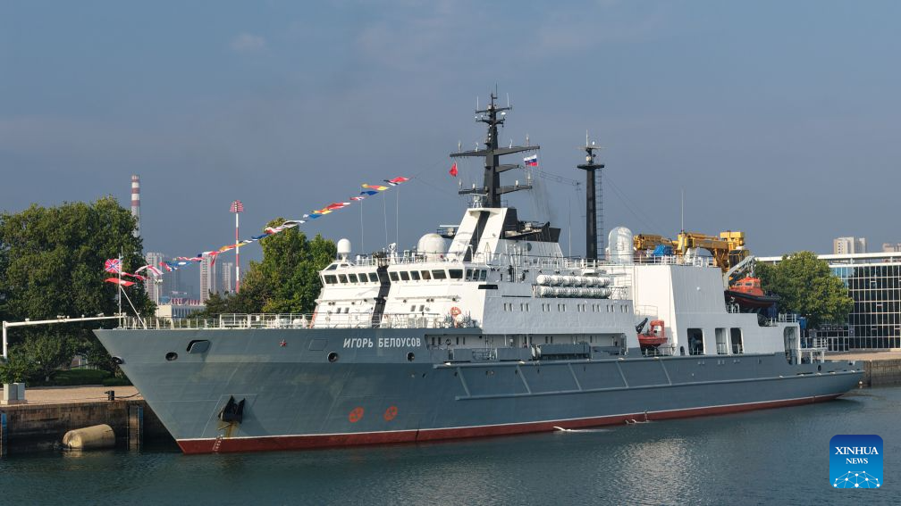 SuDyUVh8Fr55fSLe.jpg
