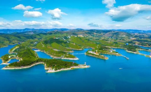 中原平原海岸逸境：山水之间，宁静悠然_副本.jpg